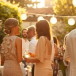 Vestidos Glamorosos y Trajes Chic: La Guía Definitiva de la Moda Elegante para Eventos